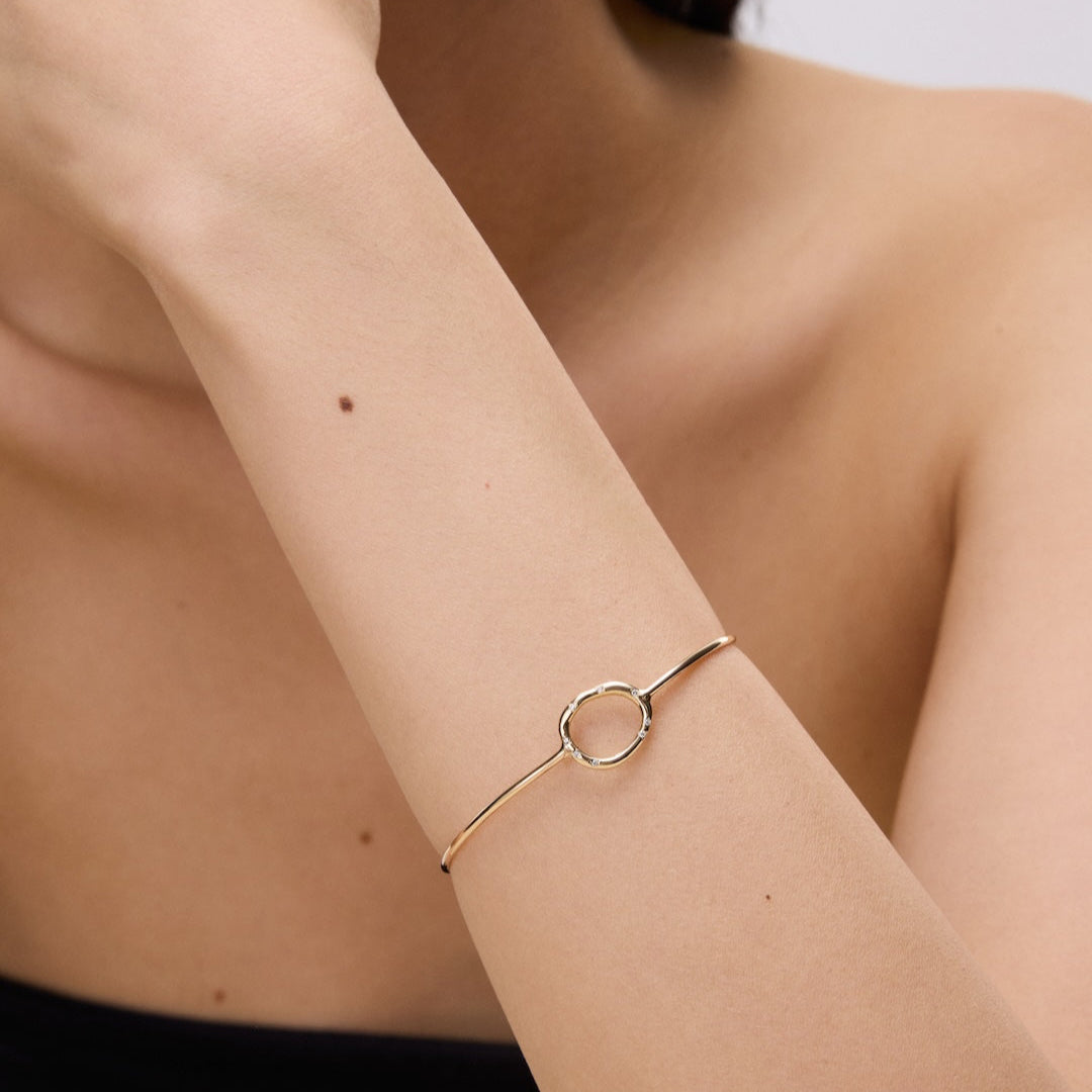 Fine Drift Bangle