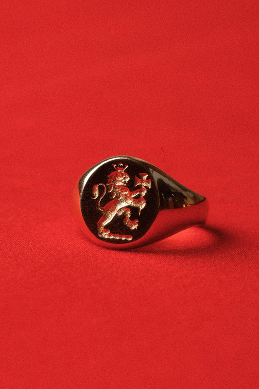 Large Oval Signet Gold