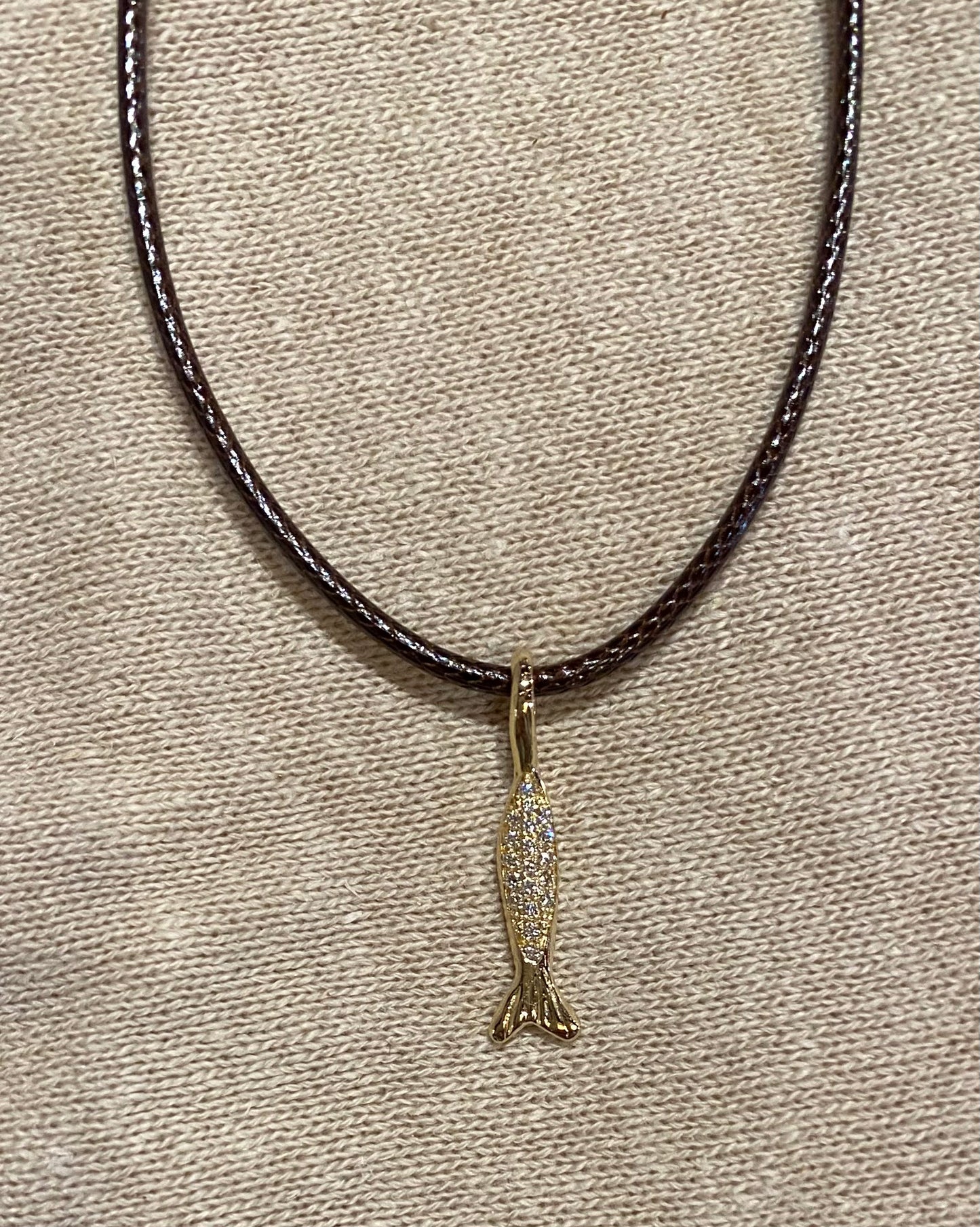 Gold Fish Pendant Diamonds