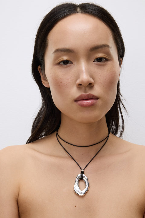 Drift cord necklace
