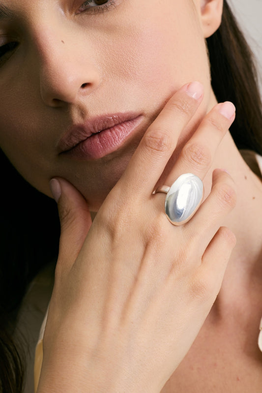 Long Dome Pebble Ring